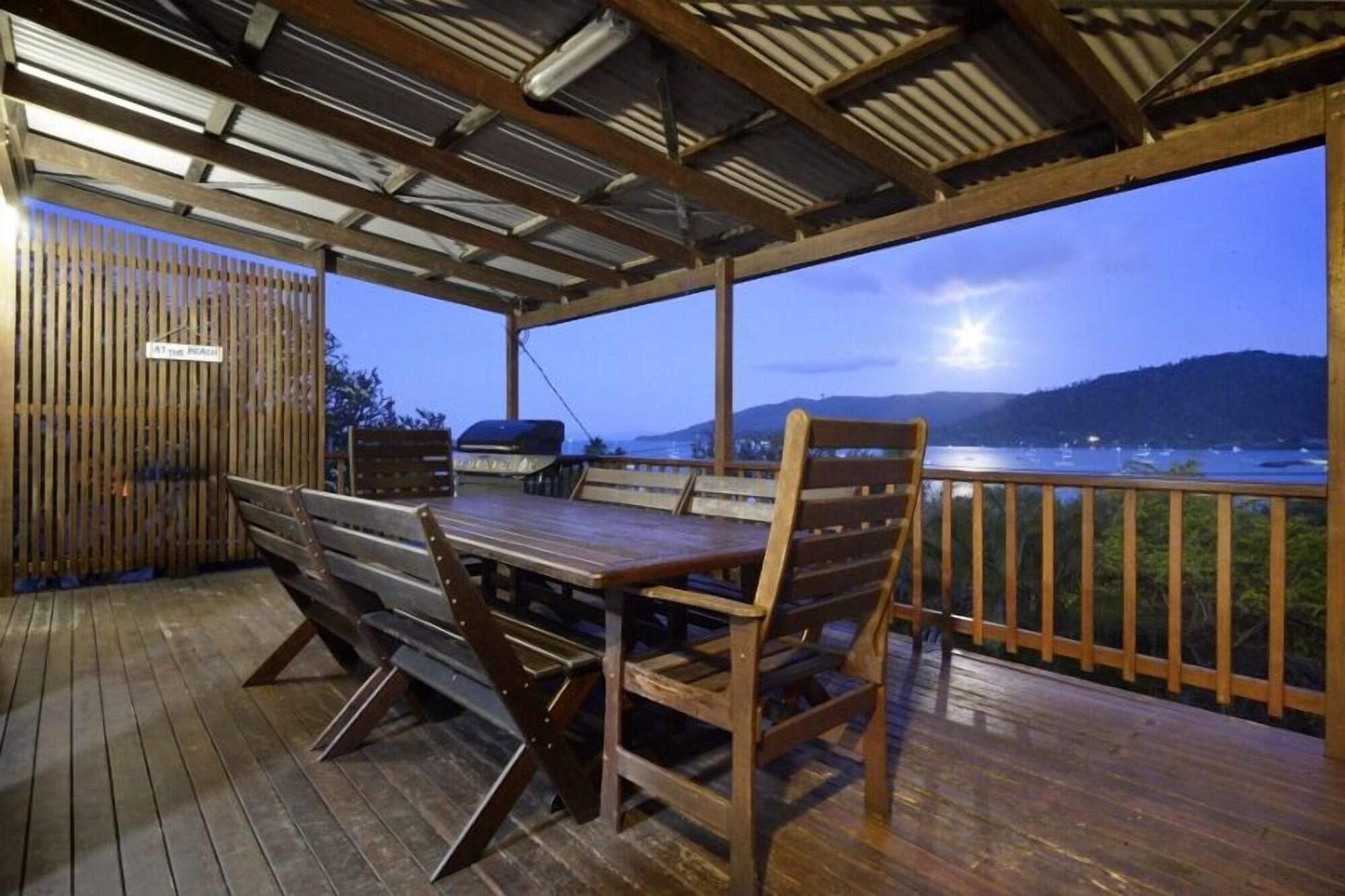 Airlie Guest House Airlie Beach Eksteriør bilde